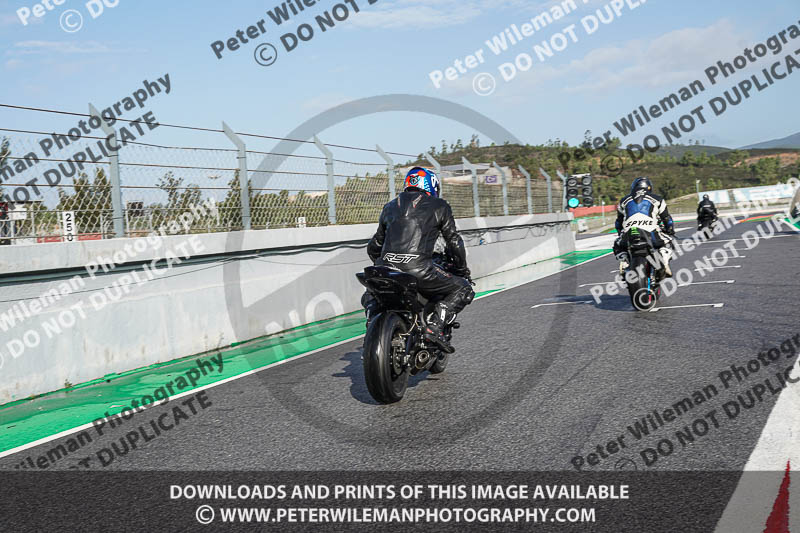 motorbikes;no limits;peter wileman photography;portimao;portugal;trackday digital images